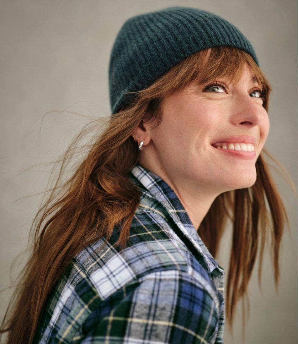 Adults' Classic Cashmere Beanie - Image 4