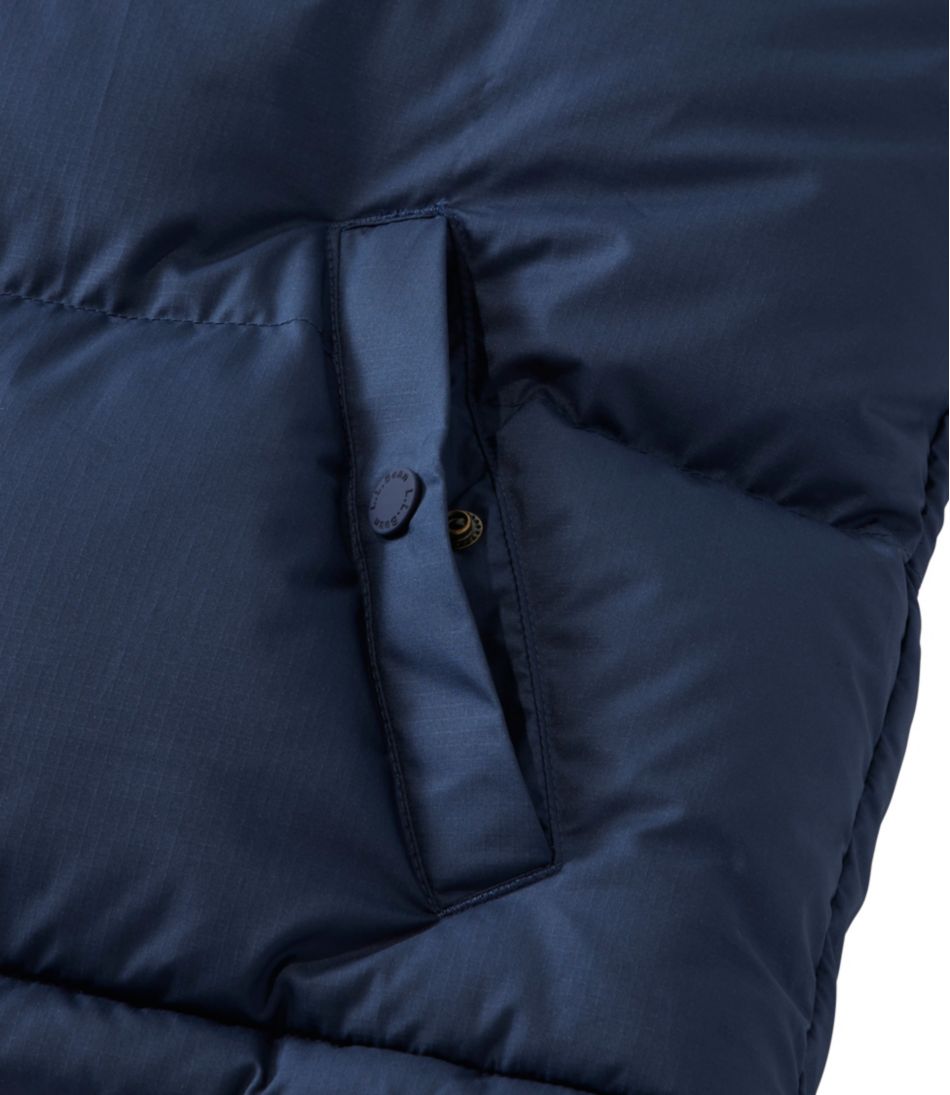 Men's Mountain Classic Down Vest - Image 11