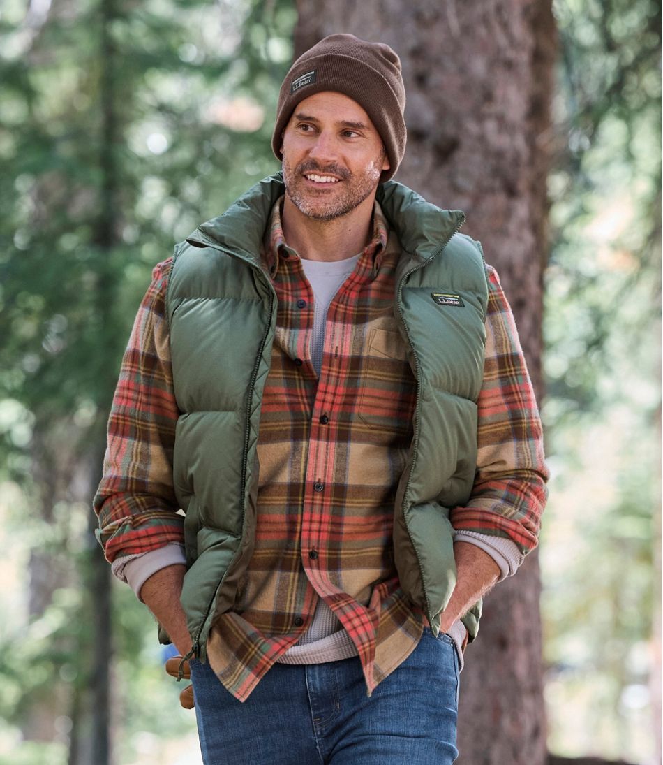 Men's Mountain Classic Down Vest - Image 12