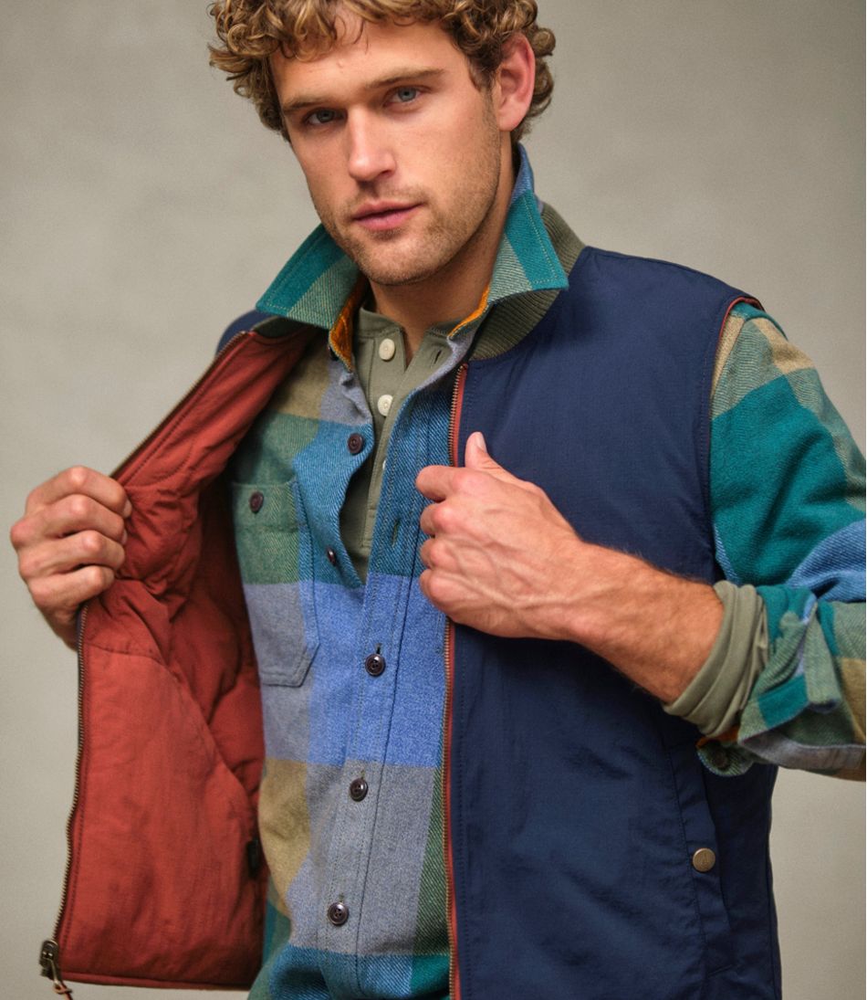 Men's Signature Reversible Quilted Vest - Image 7
