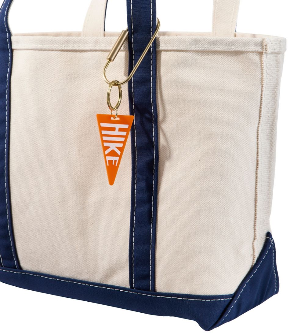 Pennant Charm, Hike - Image 2