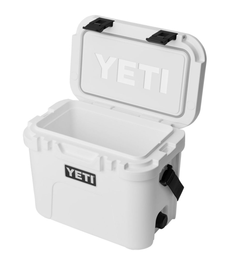 Yeti Roadie 15 Cooler - Image 3