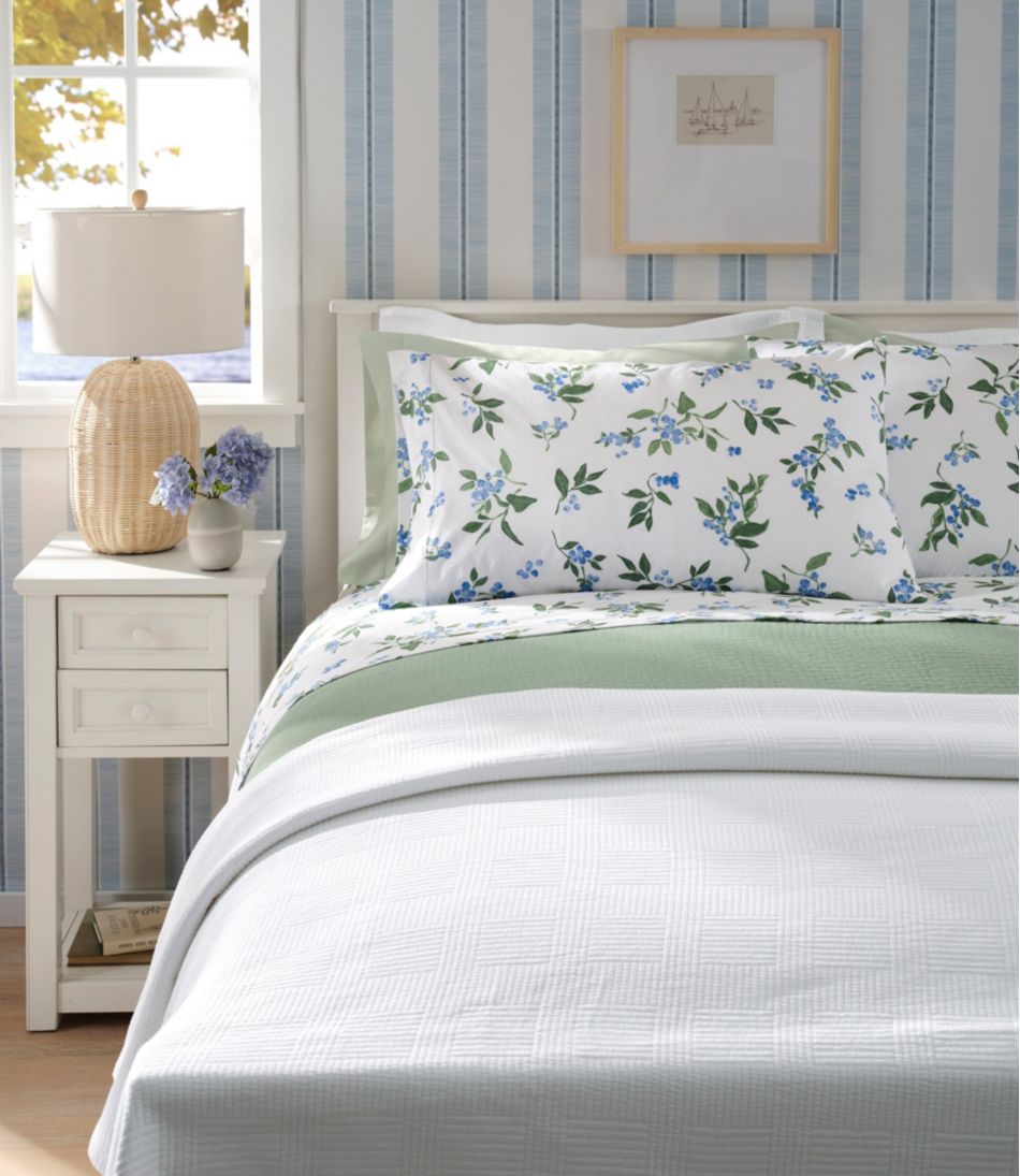 Jess Franks Blueberry Print Percale Sheet Set Collection - Image 5