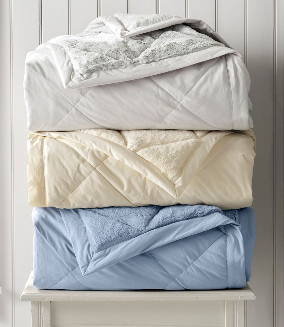 Ultraplush Down Blanket - Image 4