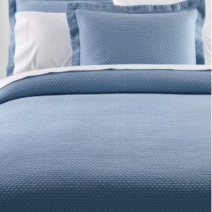 Organic Honeycomb Matelass?? Coverlet