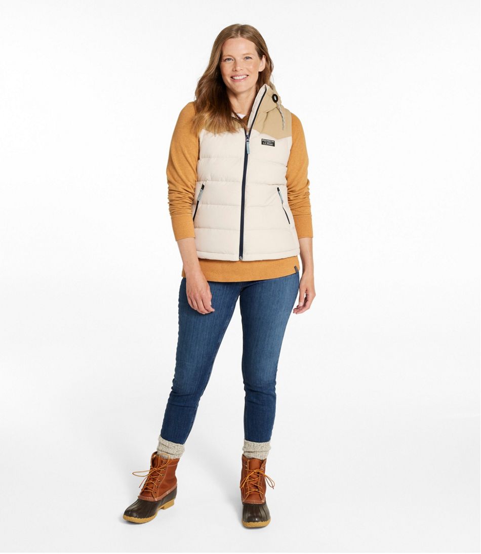 Women's Mountain Classic Hooded Down Vest - Image 4