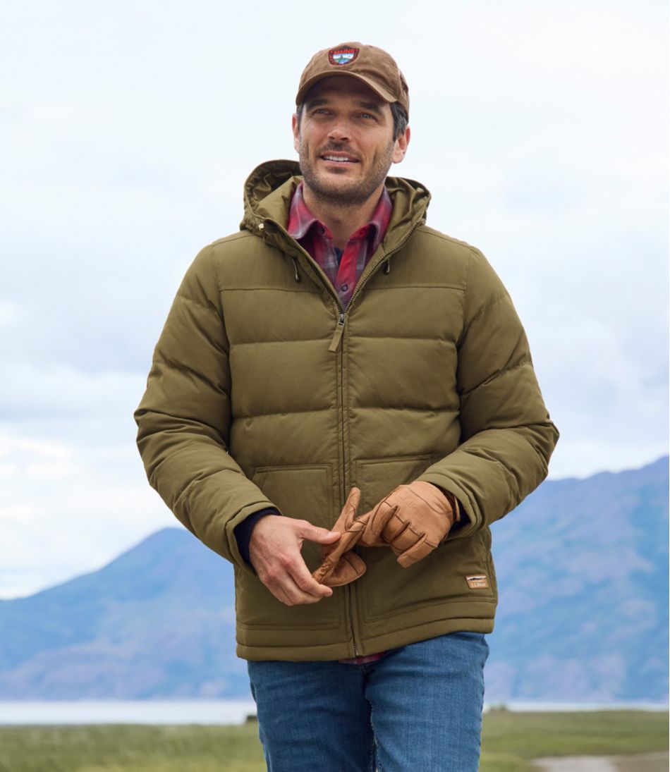 Men's Bean's Utility Puffer Jacket - Image 15