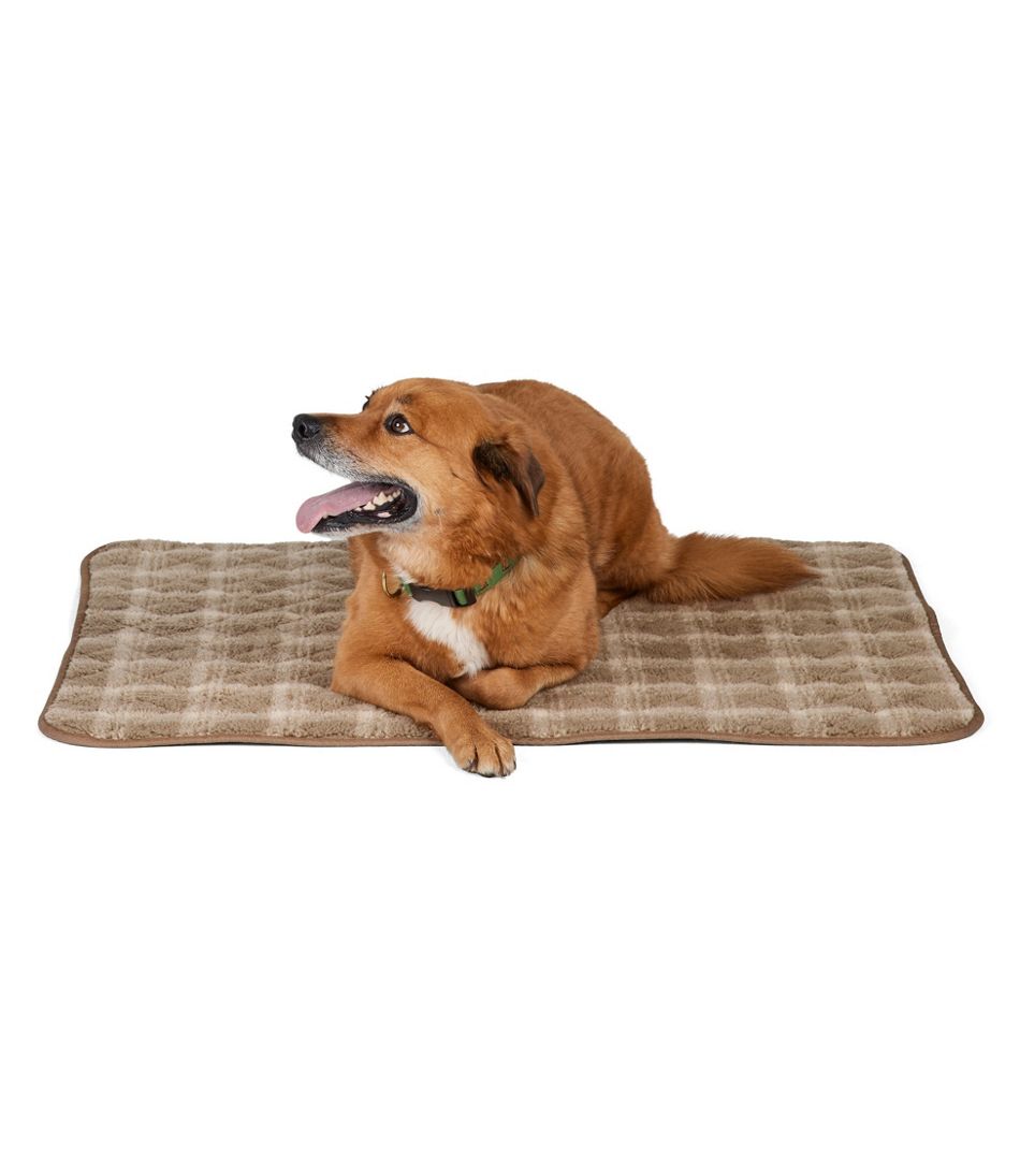 Rugged Quilted Dog Blanket - Image 2