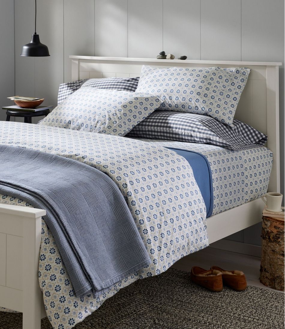 Wooden Cottage Bed - Image 4