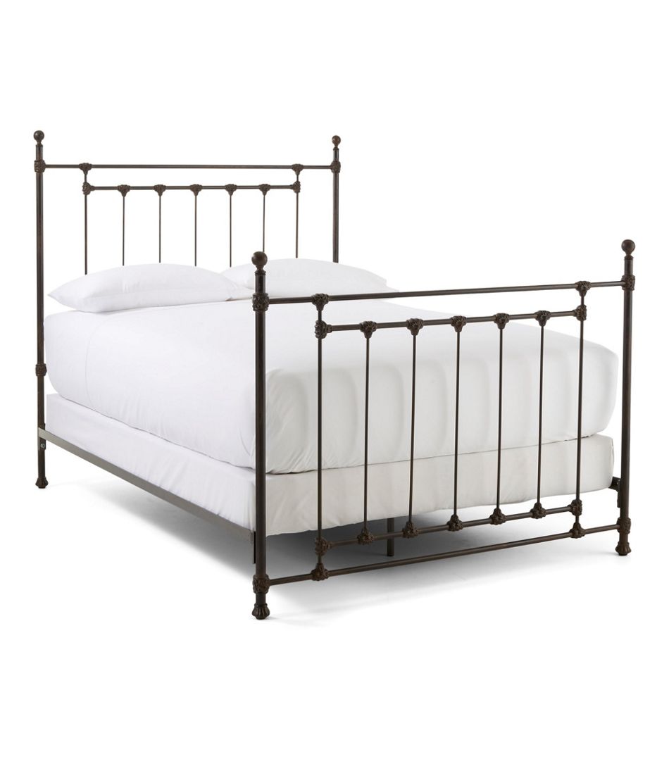 Farmhouse Iron Bed - Image 2