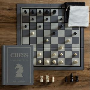 Chess Vintage Bookshelf Game