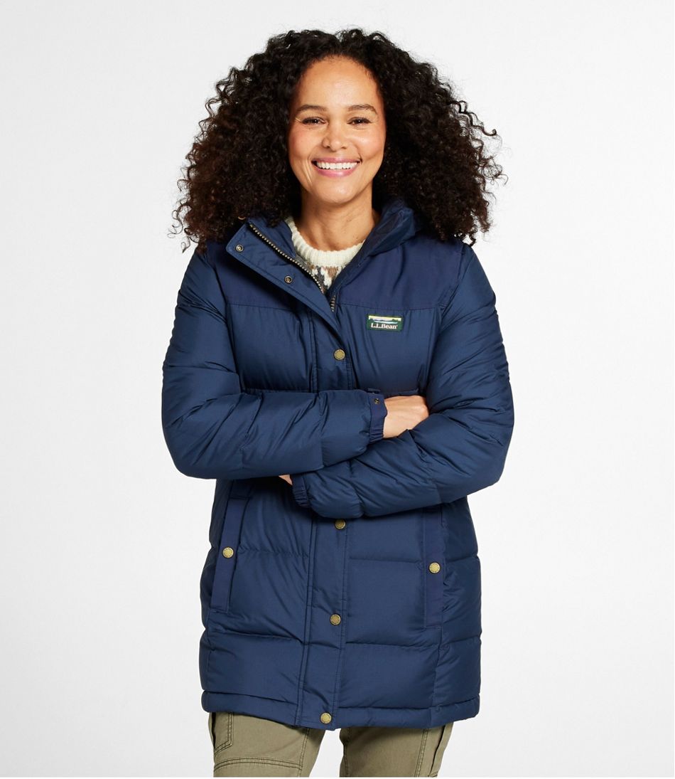 Women's Mountain Classic Down Parka - Image 2
