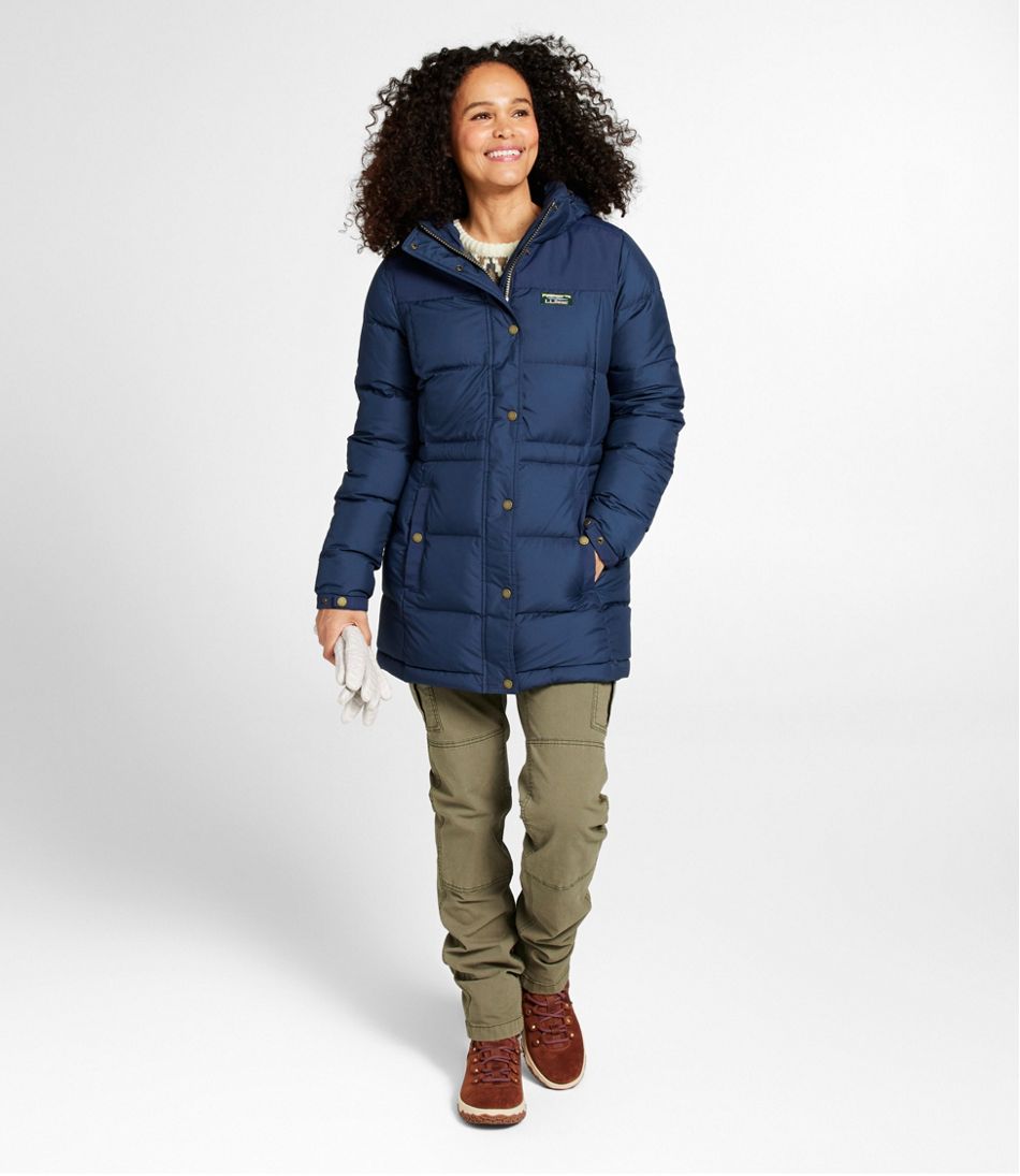 Women's Mountain Classic Down Parka - Image 4