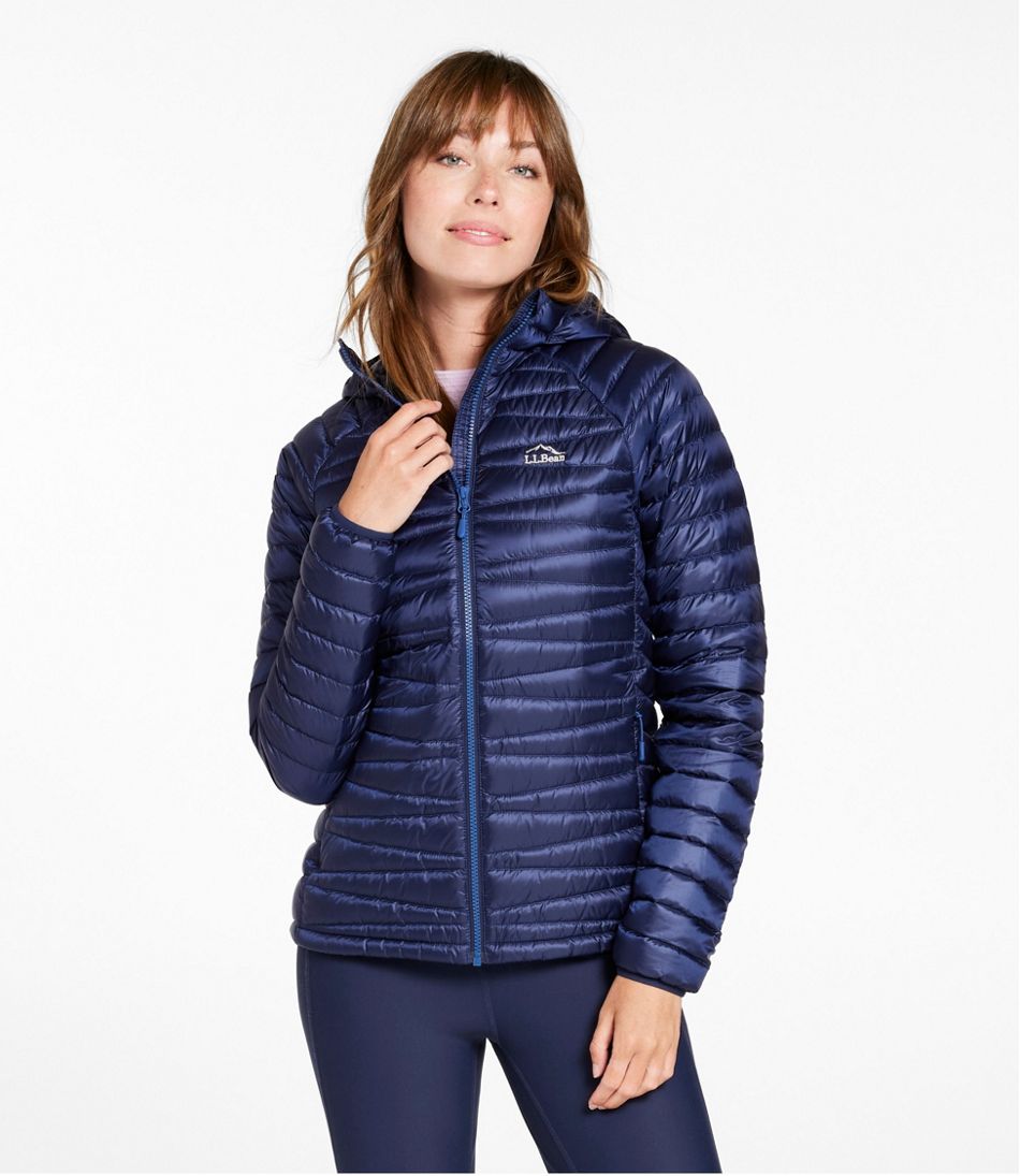 Women's Ultralight 850 Down Hooded Sweater - Image 2