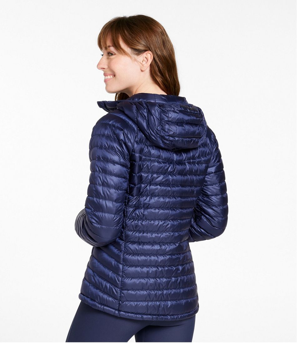 Women's Ultralight 850 Down Hooded Sweater - Image 3