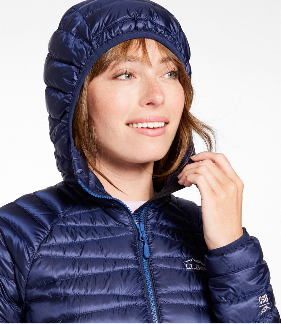 Women's Ultralight 850 Down Hooded Sweater - Image 6