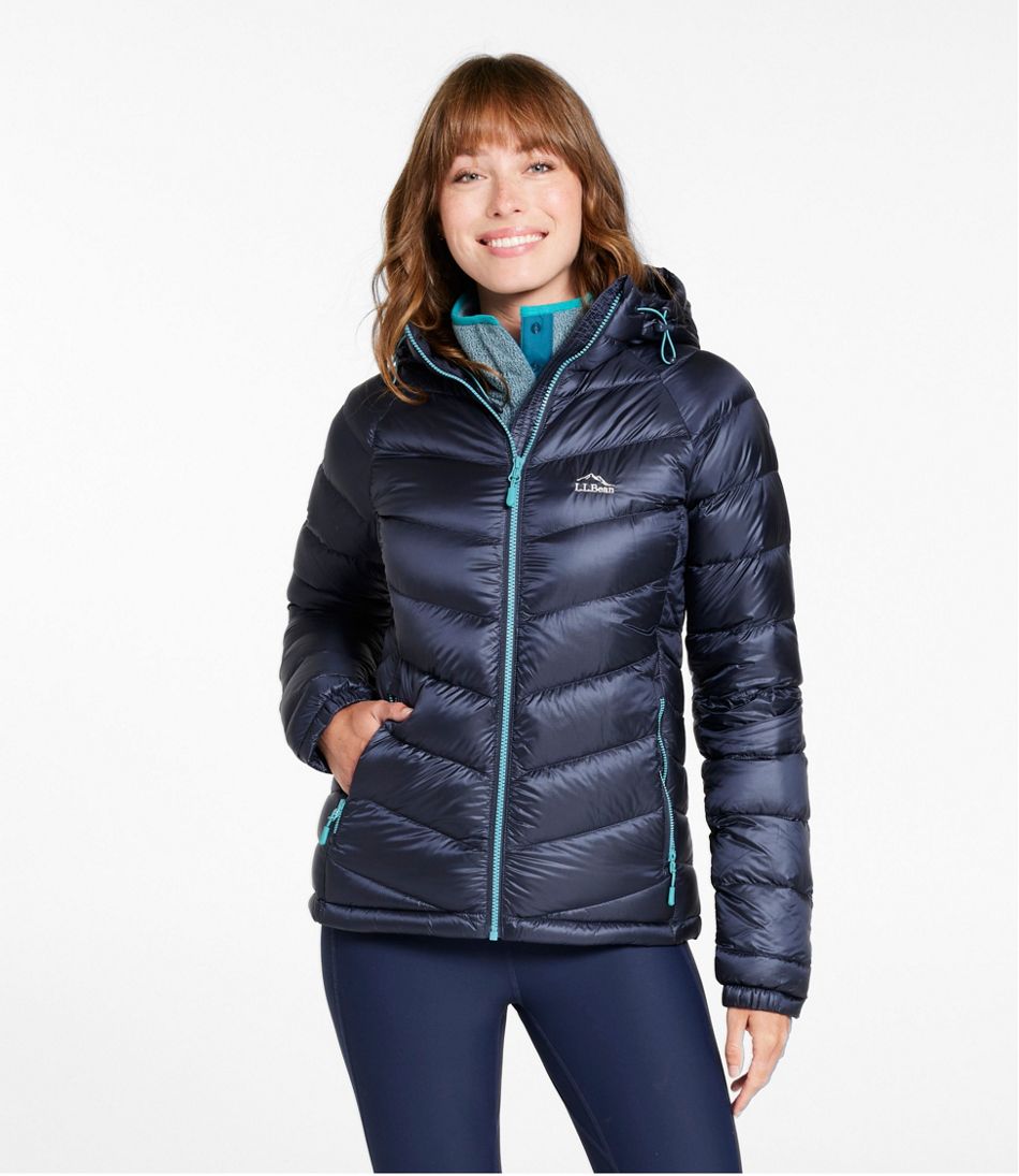 Women's Ultralight 850 Down Hooded Jacket - Image 2