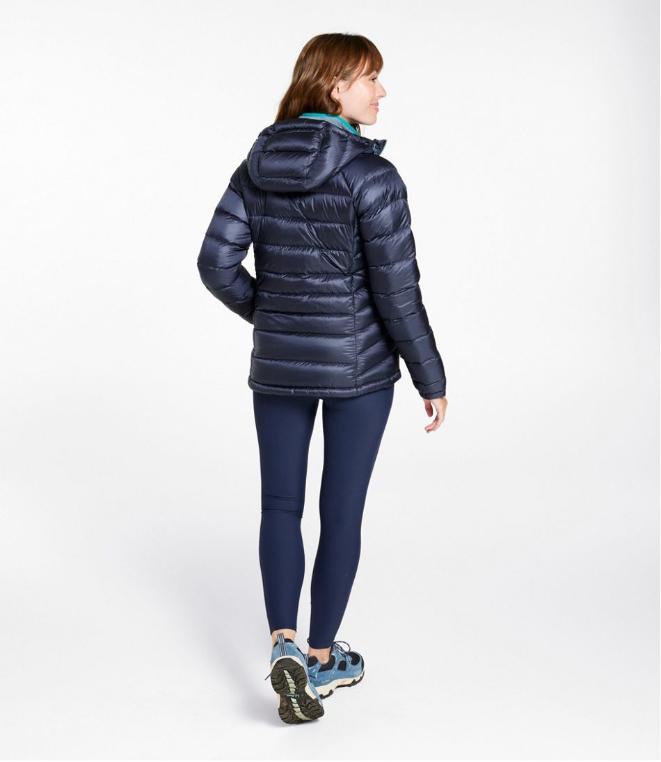 Women's Ultralight 850 Down Hooded Jacket - Image 5