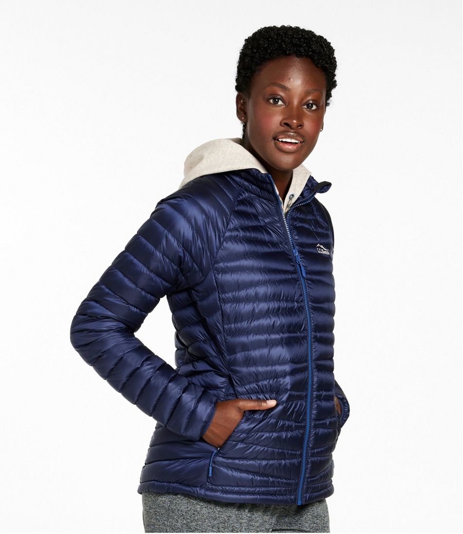 Women's Ultralight 850 Down Sweater - Image 2