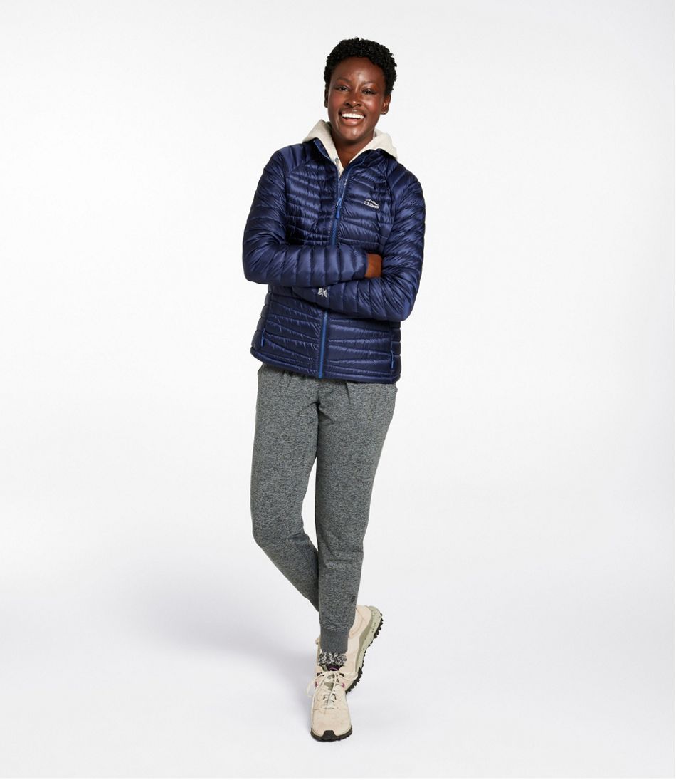 Women's Ultralight 850 Down Sweater - Image 4